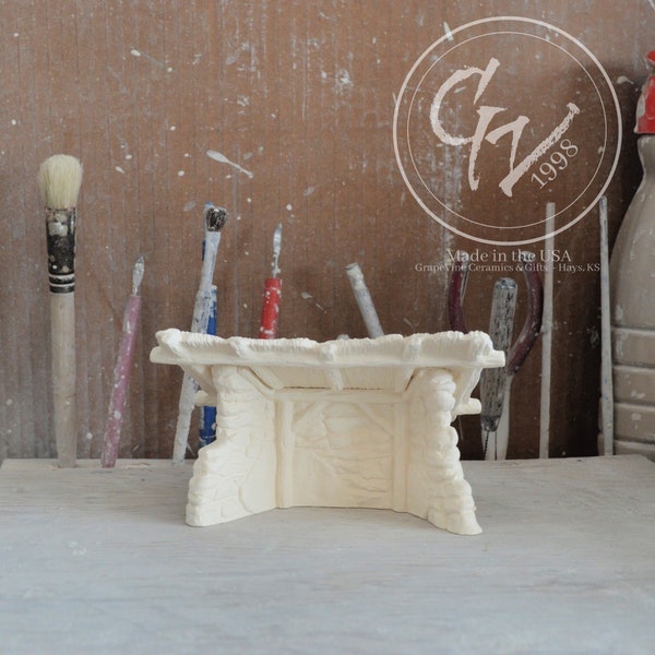 Ready to Paint - Small Creche Stable - Riverview 780