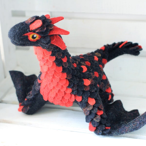 Schwarze Wyvern, Nadel gefilzt Drachen, Fantasy-Drachen-Figur