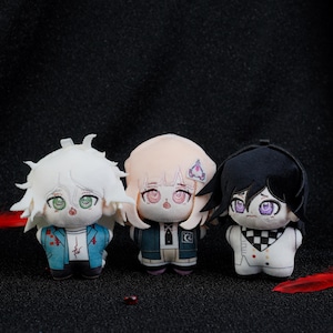 May include: A rustic wooden sign with the text "Welcome to our home" in white lettering. The sign features a distressed finish and a simple, inviting design, perfect for a front porch or entryway.