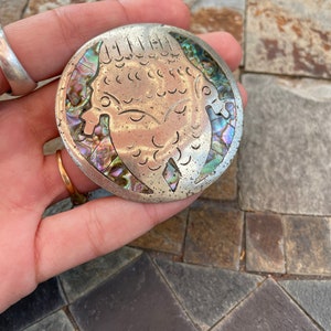 Vintage riesige mexikanische Abalone-Anhänger-Brosche aus Sterlingsilber, Stammesgott Maya