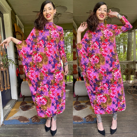 Vintage 1970’s Avant - Garde Unique Dress Purple P