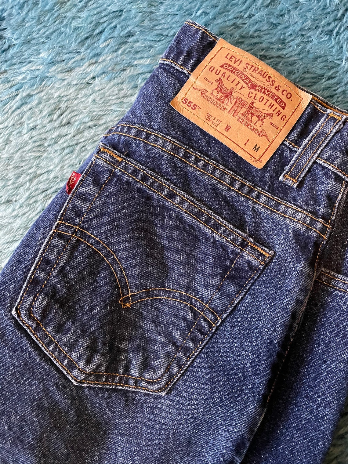 levis 555 guys fit