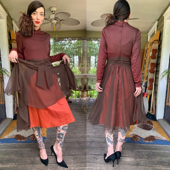 Stunning Vintage 1970’s Orange Brown Ruffle Crepe… - image 2