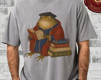 The Frog Philosopher T-Shirt Comfort Colors® Fantasy Frog Kingdom Shirts Medieval Weird Creatures Tee Unique Frog Character Shirts