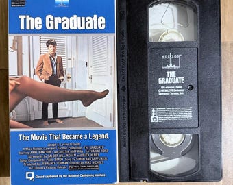 La película El Graduado en VHS: inspeccionada, limpiada y rebobinada.