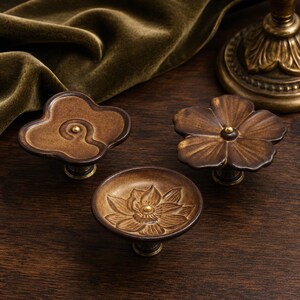 Vintage Ceramic Cabinet Knob, Floral Drawer Pull, Antique Style Furniture Handle, European Kitchen Cabinet Hardware