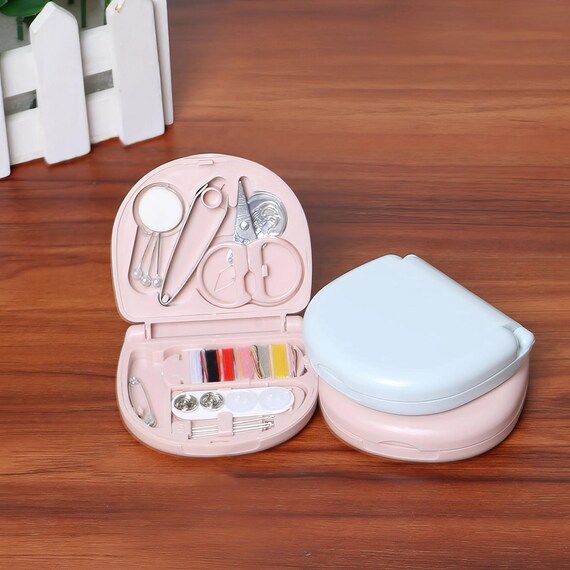 Portable Sewing Kit – Compact Travel Emergency Repair Tools