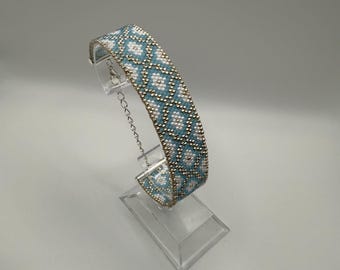 Blue Miyuki Delica Bracelet, Geometric Beaded Bracelet, Handmade Bracelet with Chain Extension, Unique Jewelry Gift