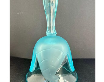 Vintage Viking-glas Aqua Bell Frosted bladpatroon blauw kunstglas 5,75"