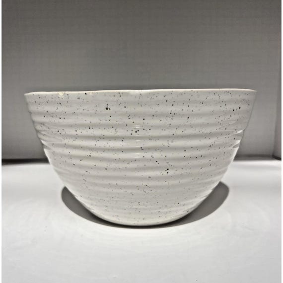 Speckled Stoneware Ramen Pasta Serving Bowl Ribbed Ceramic