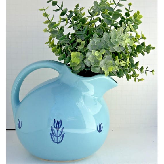 Vintage Hall China Blue Ball Pitcher Tulip Pattern Ice Lip Mid Century Modern