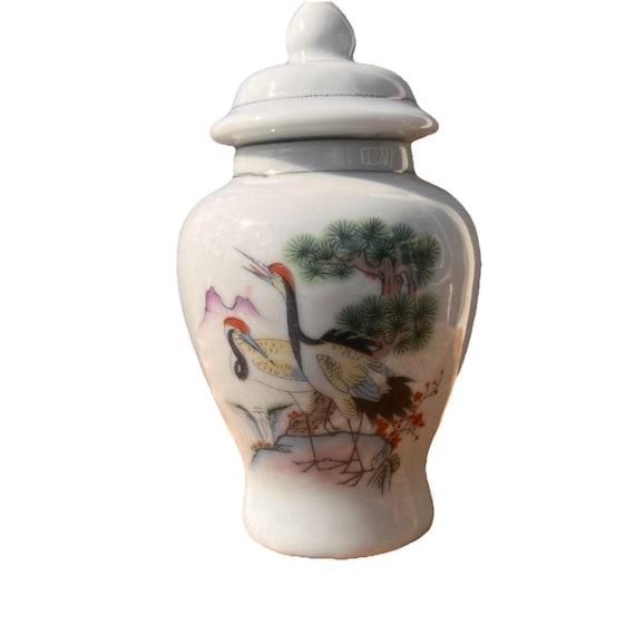 Vintage Asian Miniature Fine Porcelain Ginger/Tea Jar with Gold Trim and Lid