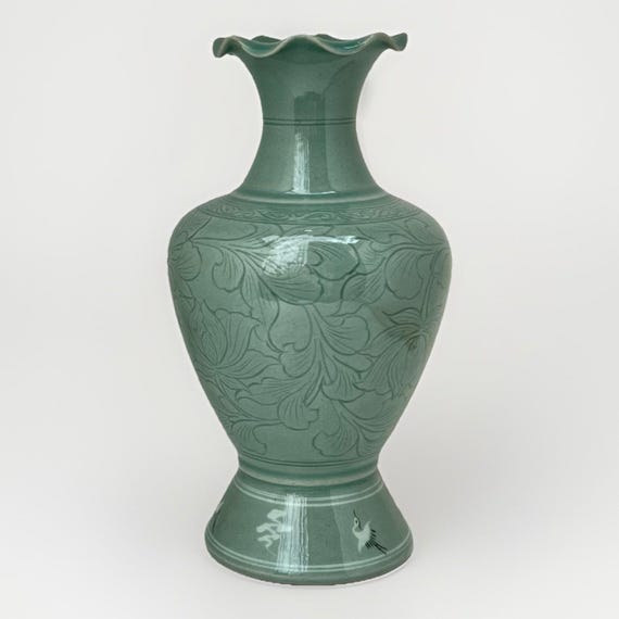 Vintage Korean Celadon Inlaid Crane & Cloud Vase - Ruffled Rim - Signed