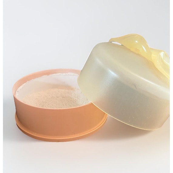 Vintage CHLOE Dusting Powder  in Lily Case-Poudre Parfumee 6oz  (With Powder)
