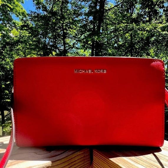 Michael Kors Jet Set Large Crossbody Clutch – Red Saffiano Leather Wallet Bag