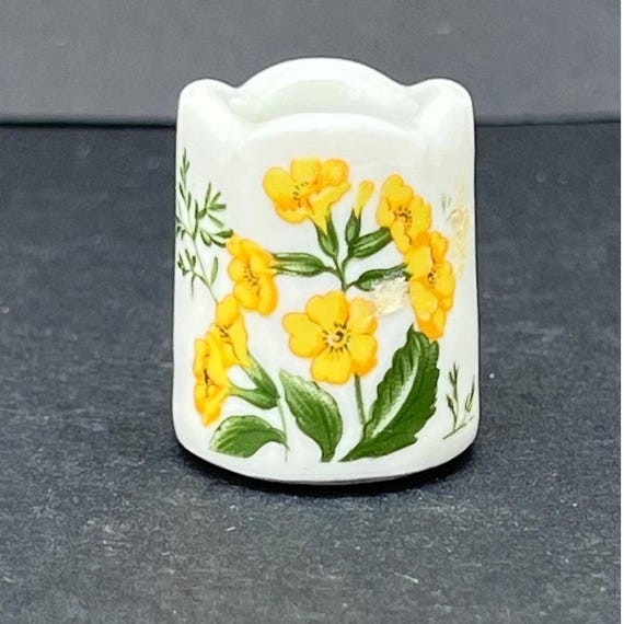 Porcelain Thimble | Yellow Floral Design | Scalloped Edge | Made in Germany VTG