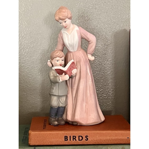 Treasured Memories by Enesco Teacher and Pupil Porcelain Figure 1985-Pre-Owned