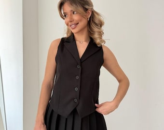 Ensemble gilet deux pièces pour femme et mini-jupe plissée gilet sur mesure pour bureau tenue décontractée tenue preppy d'été costume chic d'affaires d'été Y2k