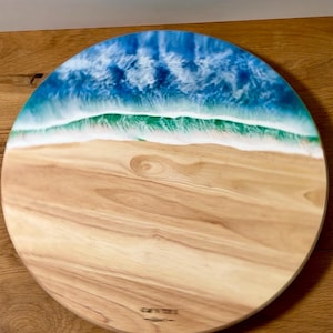 Serving Tray – 39cm Round Wooden Tray – Olive Green & Gold Effect – Handmade Centerpiece – Udys Wood Art