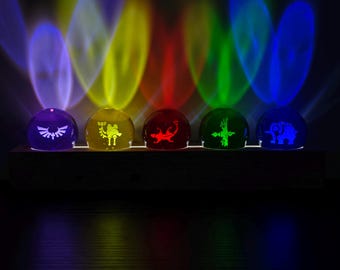 Zelda BotW Vier Kampioenen Vaardigheid Kristallen Bollen Set met LED-verlichte voet