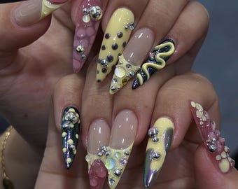 Y2K Chrome Press On Nails | 3D Gel Bling, Pastel Yellow, Iridescent Luxury Stiletto