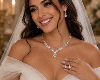 Rhinestone Bridal Jewelry Set, Teardrop Necklace and Drop Earrings for Wedding Bride
