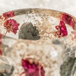 Real Rose Resin Bangle, Botanical Jewelry, Cottagecore Bracelet, Transparent Bracelet, Fairytale Bangle, Dried Flowers Bangle,Bulgarian Rose