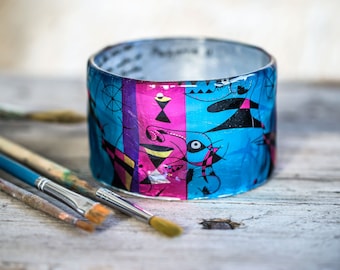 Surrealist Resin Bangle, Miro Bracelet, Art Jewelry, Large Resin Bangle, Gift For Painter, Gift For Her, Abstract Jewelry, PAGANEuniques