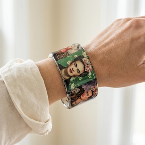 Frida Kahlo Harzarmband - Handgemachtes Kunst Schmuckstück - Mexikanischer Feministischer Armreif - Einzigartiger Schmuck für Kunstliebhaber