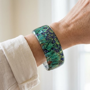 Van Gogh Irissen Armband, Handgemaakte Resin Bangle, Uniek Kunst Sieraad, Statement Armband, Cadeau voor Haar, Post-Impressionistisch
