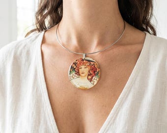 Art Nouveau Mucha Resin Pendant – Floral Elegance Necklace