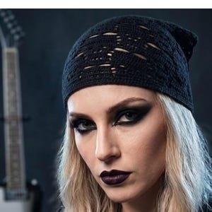 Szydełkowana chusta na włosy z czaszką, opaska z merceryzowanej bawełny, gotycka letnia chusta na włosy, ręcznie robiona siatka na włosy w kształcie szkieletu, estetyczna wiedźmowa chusta na głowę