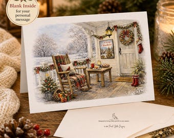 Puede incluir: Una tarjeta de Navidad con una escena de porche nevado con una mecedora, un pequeño árbol de Navidad y un letrero que dice "Merry Christmas". La tarjeta tiene un interior en blanco para un mensaje personal.
