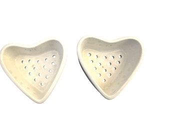 Set 2 Vintage Apilco Frankreich herzförmige Coeur à la Crème Käseformsieb