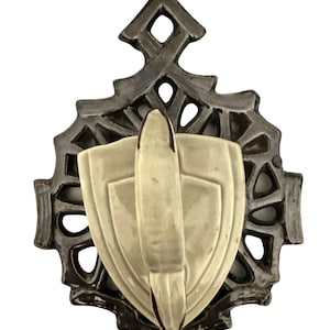 Nelson McCoy 1950s Art Pottery Flat Iron Trivet Vintage Wall Pocket Grey Black