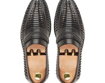Handmade Woven Chitai Leather Moccasin Shoes for Men – Slip On Formal Shoes, Breathable Dress Shoes, Traditional Stylish Mens Footwear