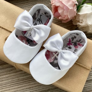 PERSONALISED baptism shoes, ivory cross shoes, white christening shoes, baby shoes, blessing outfit, baby girl slippers, infant bow shoes image 6