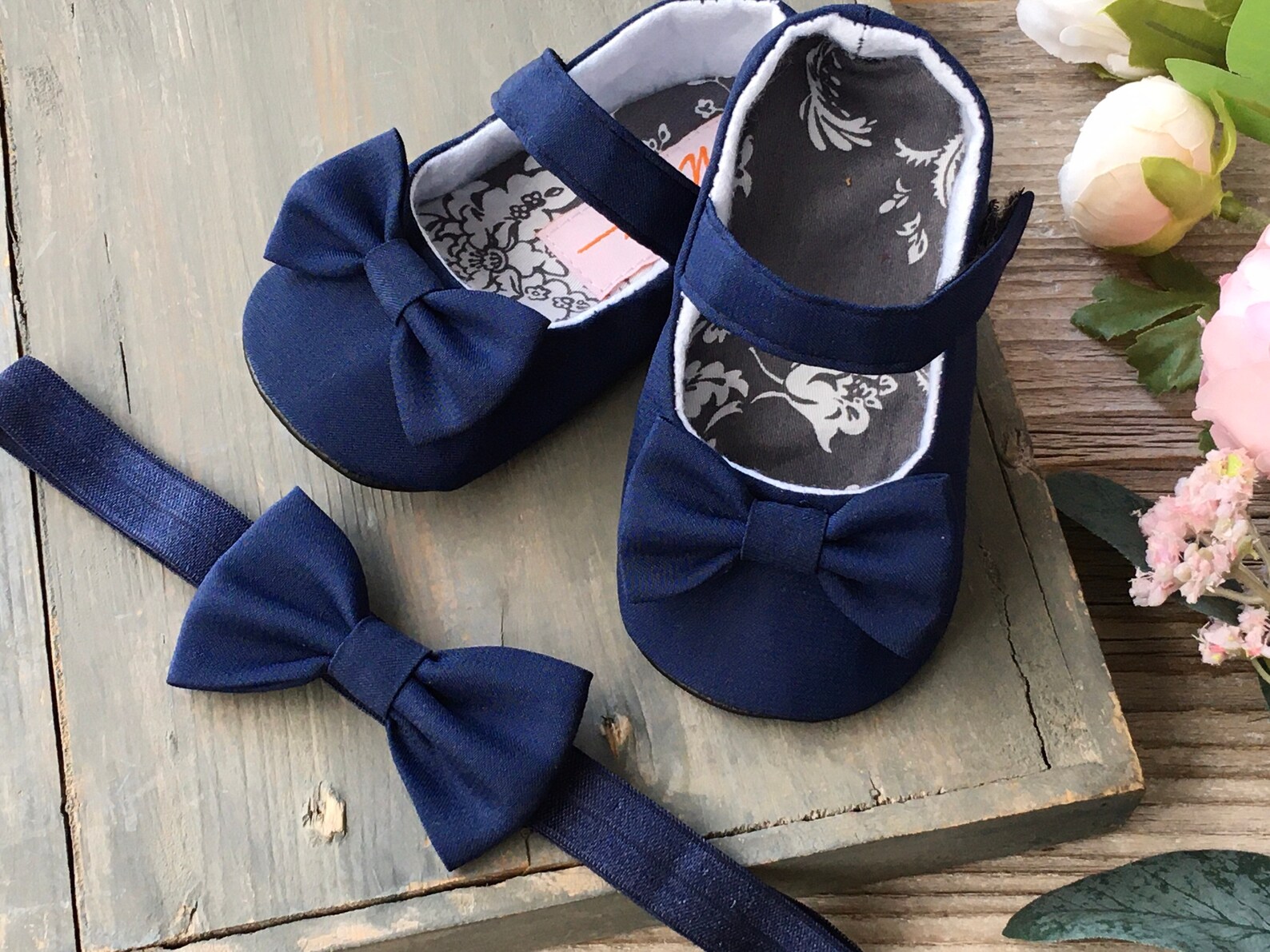 navy blue infant shoes