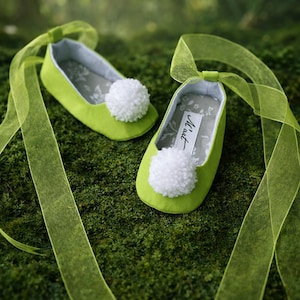 Tinkerbell Babyschuhe, Pixie Fee Schuhe, Pom Pom Kleinkind Schuhe, grüne Baby Mädchen Ballerina Schuhe, Säugling Krippe Booties, Kostüm Schuhe