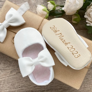 Zapatos de bautizo PERSONALIZADOS, zapatos blanco roto, zapatos de bautizo blanco crema, zapatos de bebé, traje de bendición, pantuflas de niña, zapatos de lazo para bebé