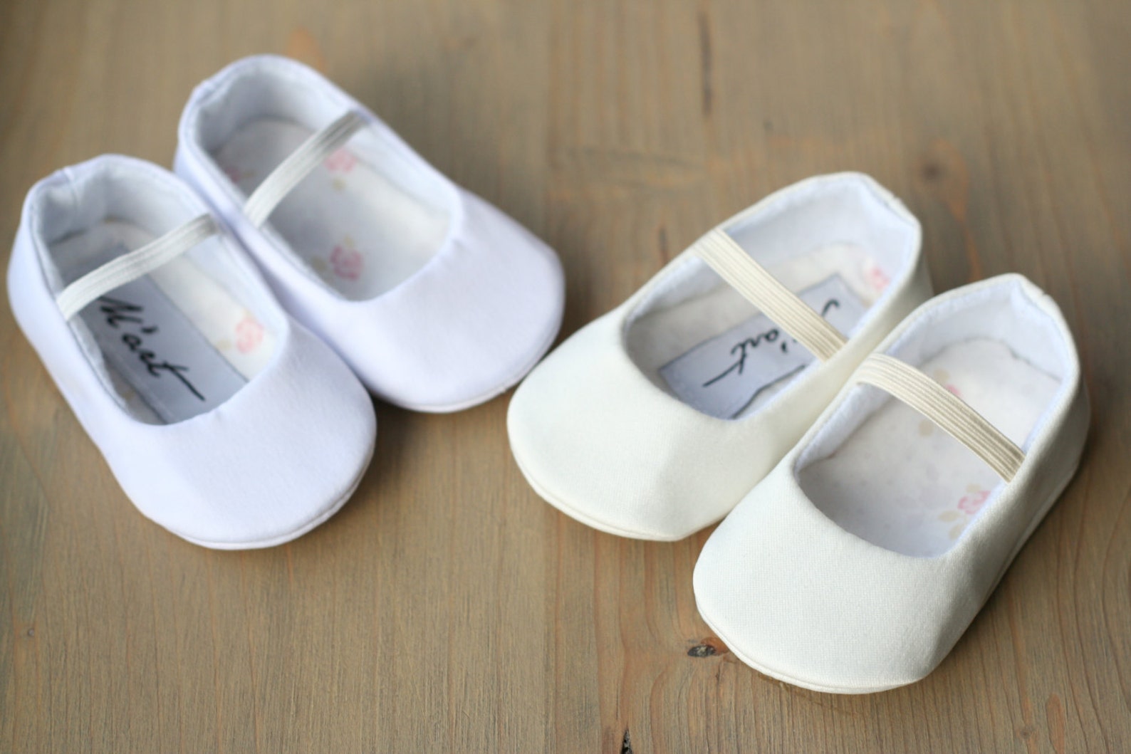plain white baby ballet slippers, christening shoes, ivory ballerina flats, plain baptism shoes, baby wedding outfit, flower gir plain white baby ballet slippers, christening shoes, ivory ballerina flats, plain baptism shoes, baby wedding outfit, flower gir