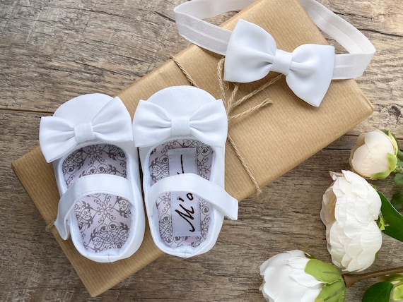 WHITE or IVORY flower girl shoes, white christening shoes, bow shoes, baptism slippers, baby princess shoes, toddler dress shoes, taufschuhe