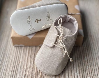 Beige LINEN baby boy christening shoes, Natural linen baptism shoes. custom name and date christening gift, personalized infant booties.