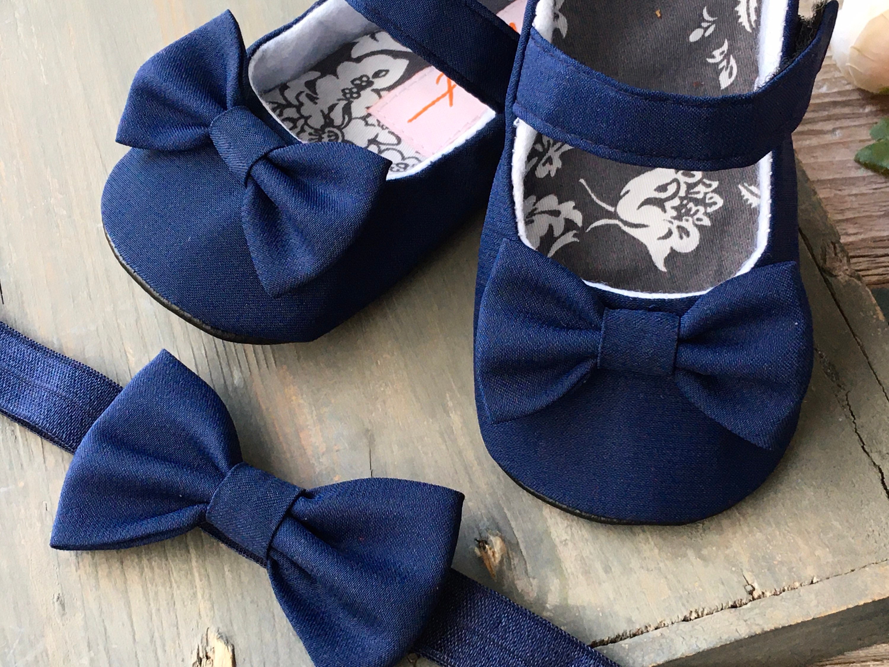 navy blue infant shoes
