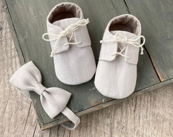 Linen baptism shoes and bow tie, boy christening shoes, linen booties, christening gift for boy, newborn shoe, toddler shoe