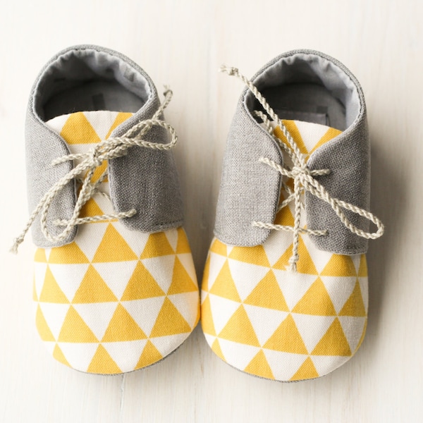 Gray yellow baby boy shoes, baby moccasins, unique baby shower gift, gender reveal, new baby boy gift, 1st birthday shoes, soft sole shoes