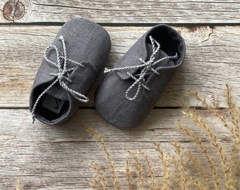 Linen boy Christening shoes, grey white linen baby boy shoes, baptism shoes, baby boy wedding ring bearer shoes booties slippers handmade