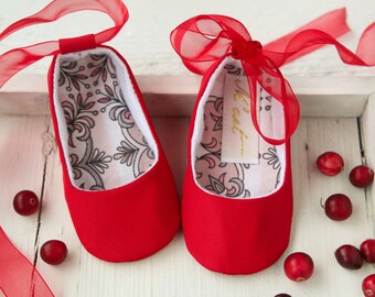 Red baby ballet shoes, baby ballerina shoes, Christmas shoes, Crib shoes, Toddler Christmas shoes, Baby wedding shoes, Snow White shoes