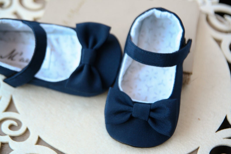 navy blue infant shoes