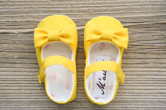 Baby girl yellow sandals hotsell